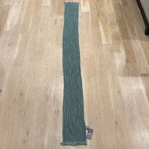 NWT: J. Jill green pleated scarf